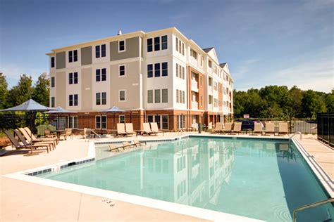 The Yards at Fieldside Village Apartments in Aberdeen .